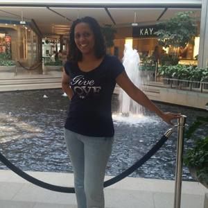 Meet your Posher, Tonya